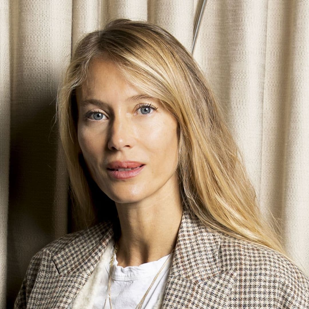 Yoga, diversión y disciplina positiva: las claves de Vanesa Lorenzo para educar a sus hijas