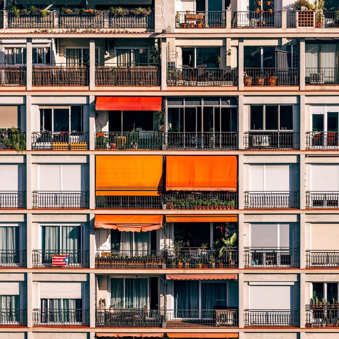 La Ley de Propiedad Horizontal lo confirma: cuándo estás obligado a pagar una obra en tu comunidad de vecinos aunque no la hayas votado