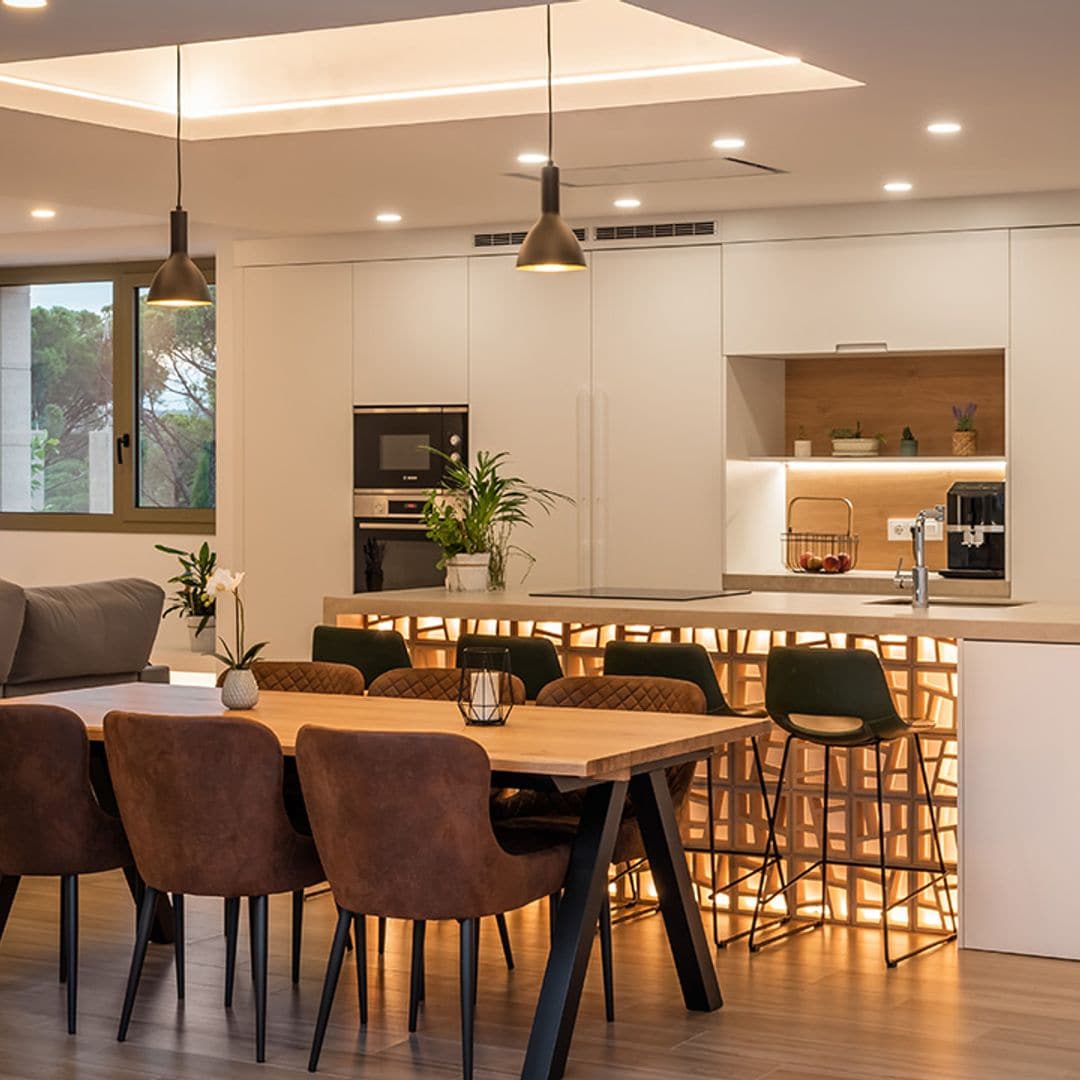 Transforma los espacios de la casa con luz y estilo