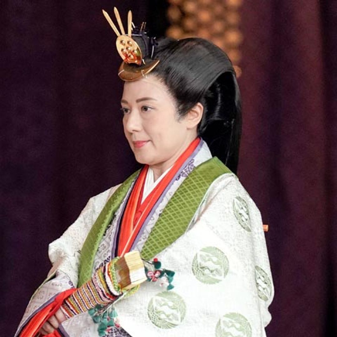 Una túnica del siglo IX para Naruhito y un kimono de doce capas para Masako en su entronización