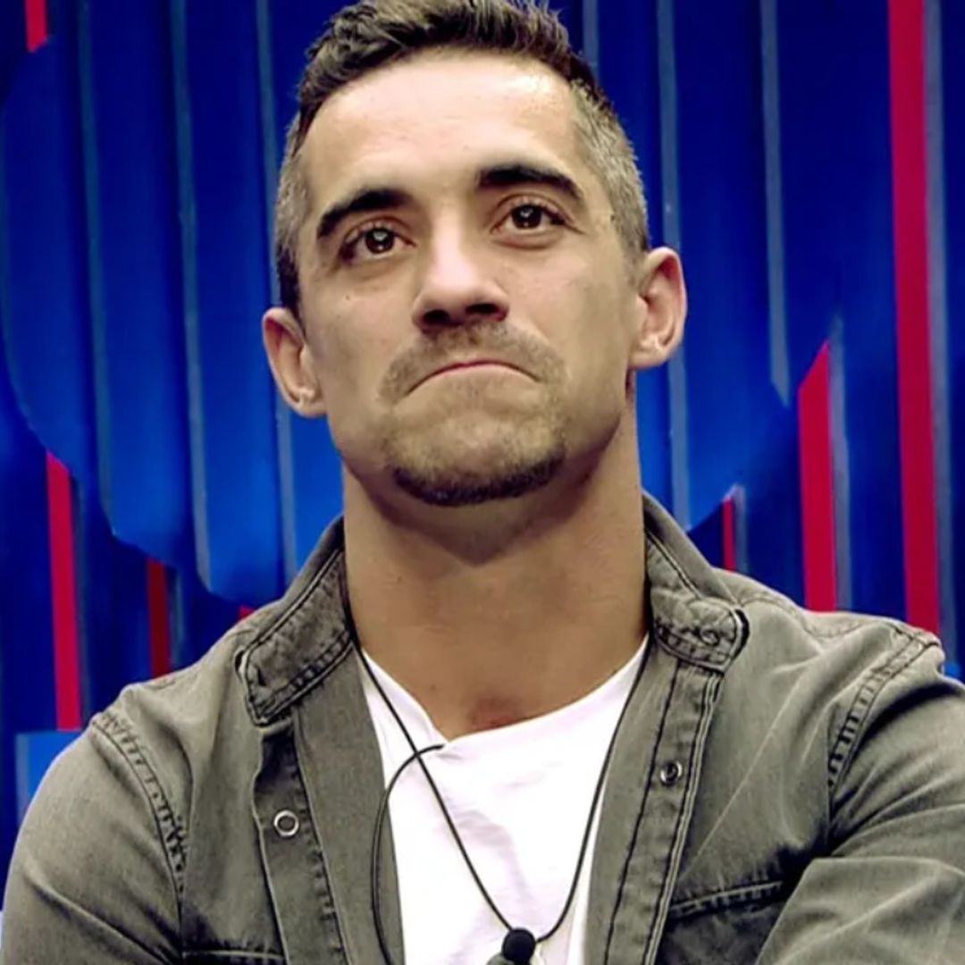 Javier Fernández abandona 'GH VIP 8' y Gustavo y Álex Caniggia son expulsados de forma disciplinaria del reality