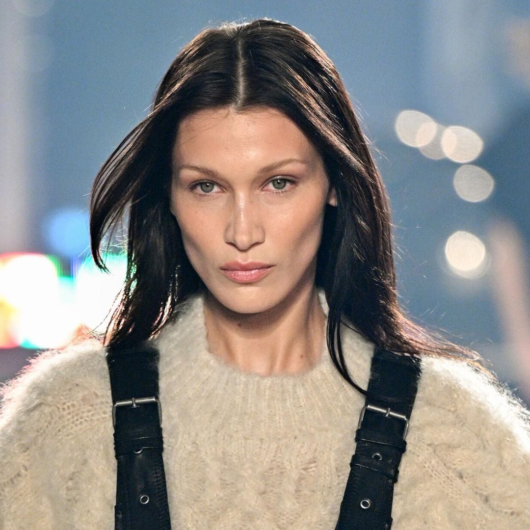 Con fuertes imágenes, Bella Hadid se sincera sobre su batalla contra la enfermedad de Lyme