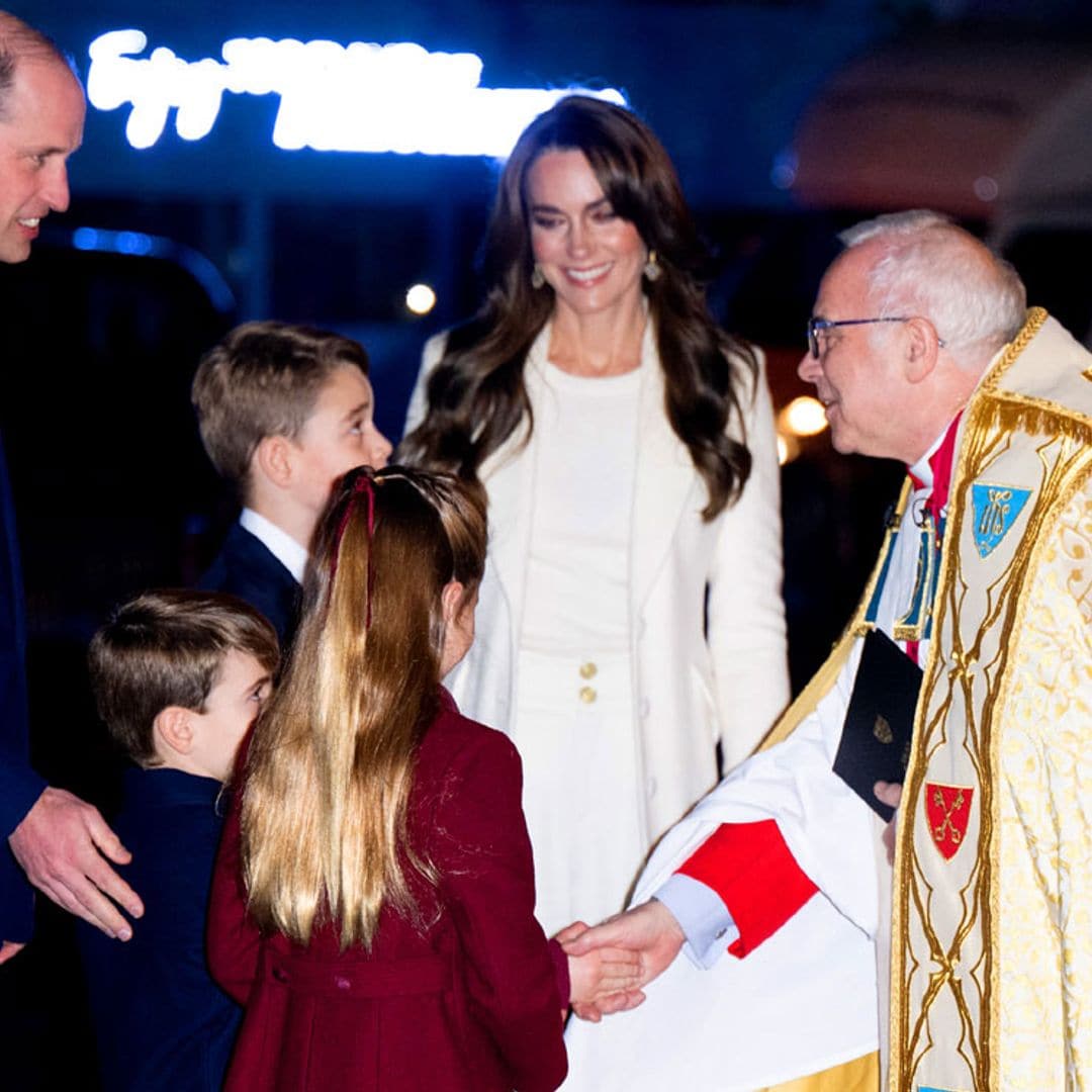 La princesa de Gales, por primera vez con sus tres hijos y arropada por la familia en su gran cita navideña