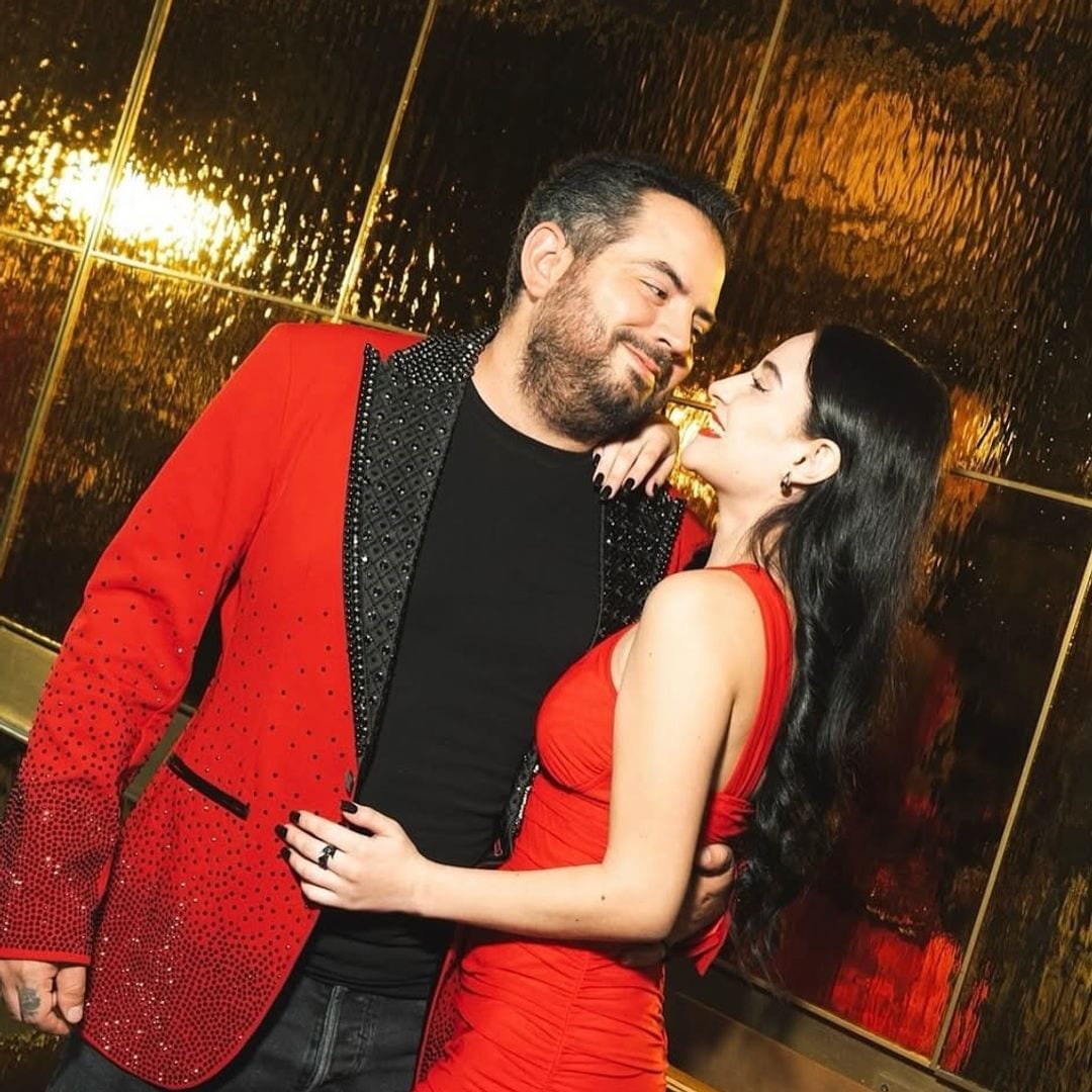 José Eduardo Derbez y Paola Dalay su aniversario de amor en Portugal