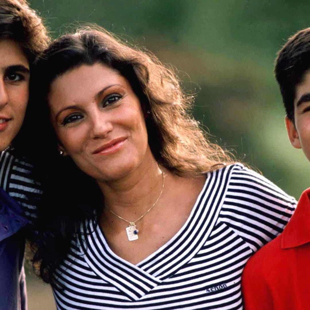 Así es la vida de Cayetano y Francisco Rivera en el 19 aniversario de la muerte de su madre, Carmen Ordoñez
