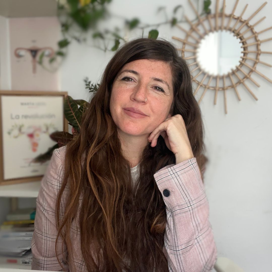 Marta León, experta en salud femenina: "El estrés crónico en las madres desajusta sus hormonas y su sistema inmune, y pone en riesgo su salud"