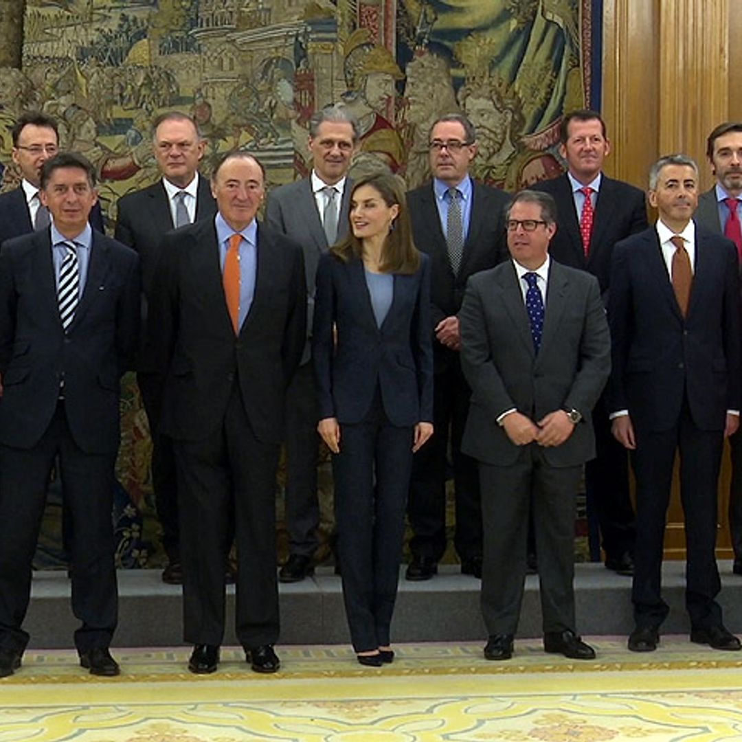 El reencuentro de la Reina Letizia con sus antiguos compañeros de profesión