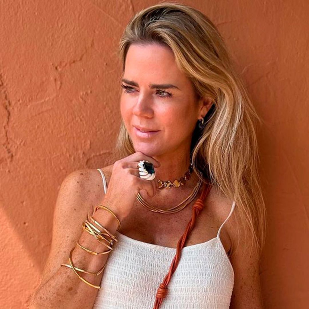 La guía definitiva de Amelia Bono para vestir de blanco con estilo