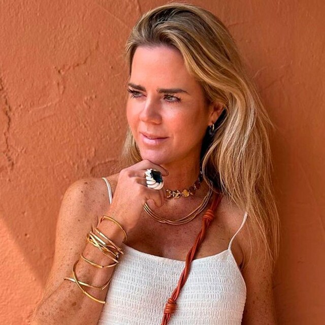amelia bono