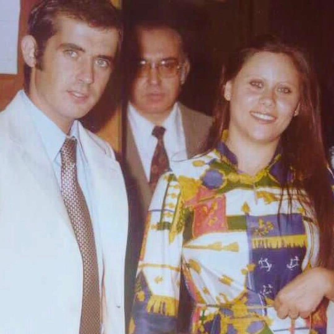 Así es el padre de María y Paco León, que lleva 50 años casado con Carmina Barrios