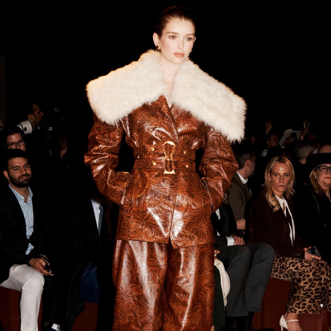De París a Texas: Schiaparelli se suma a la moda 'boho chic' inspirándose en la infancia de su diseñador