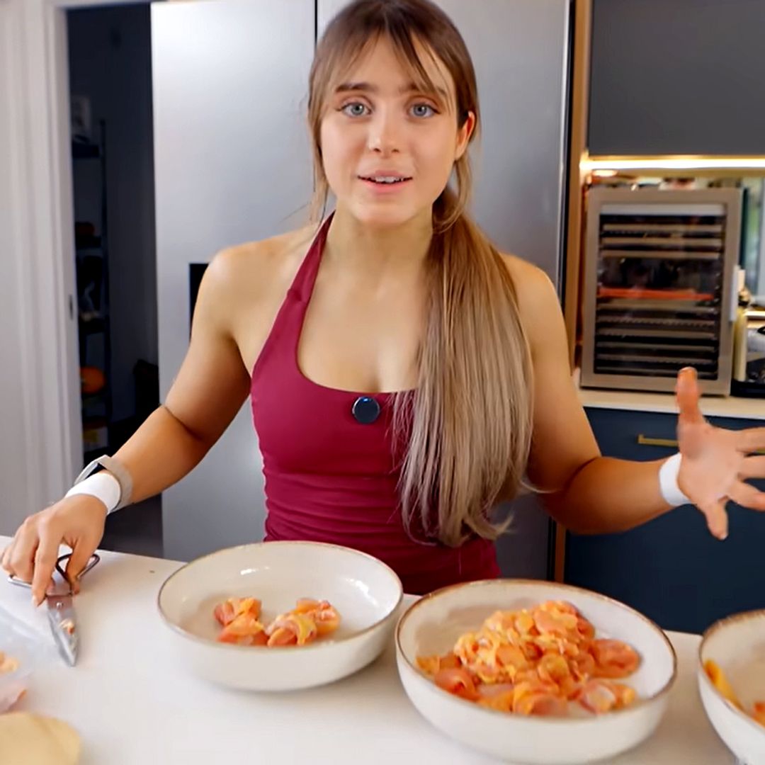 Las recetas con las que RoRo se prepara para La Velada del Año: altas en proteínas y muy saciantes