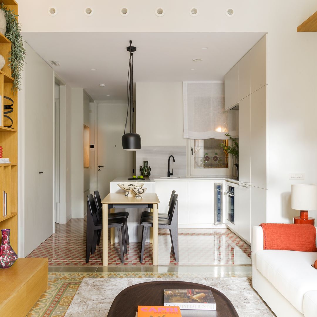10 rincones olvidados de casa donde añadir un armario y ganar almacenaje