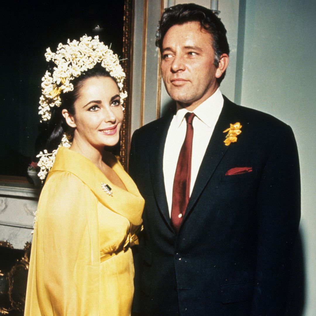 De Elizabeth Taylor a Marta Ortega: estas novias triunfaron en sus bodas llevando flores en el pelo