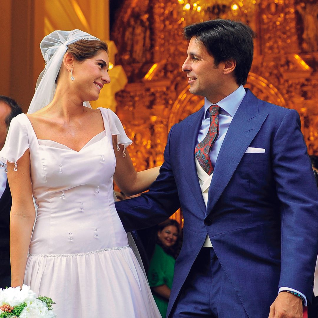 Recordamos la boda en Triana de Lourdes Montes y Fran Rivera: un vestido de novia salmón, Tana como madrina y una fiesta de inspiración hindú