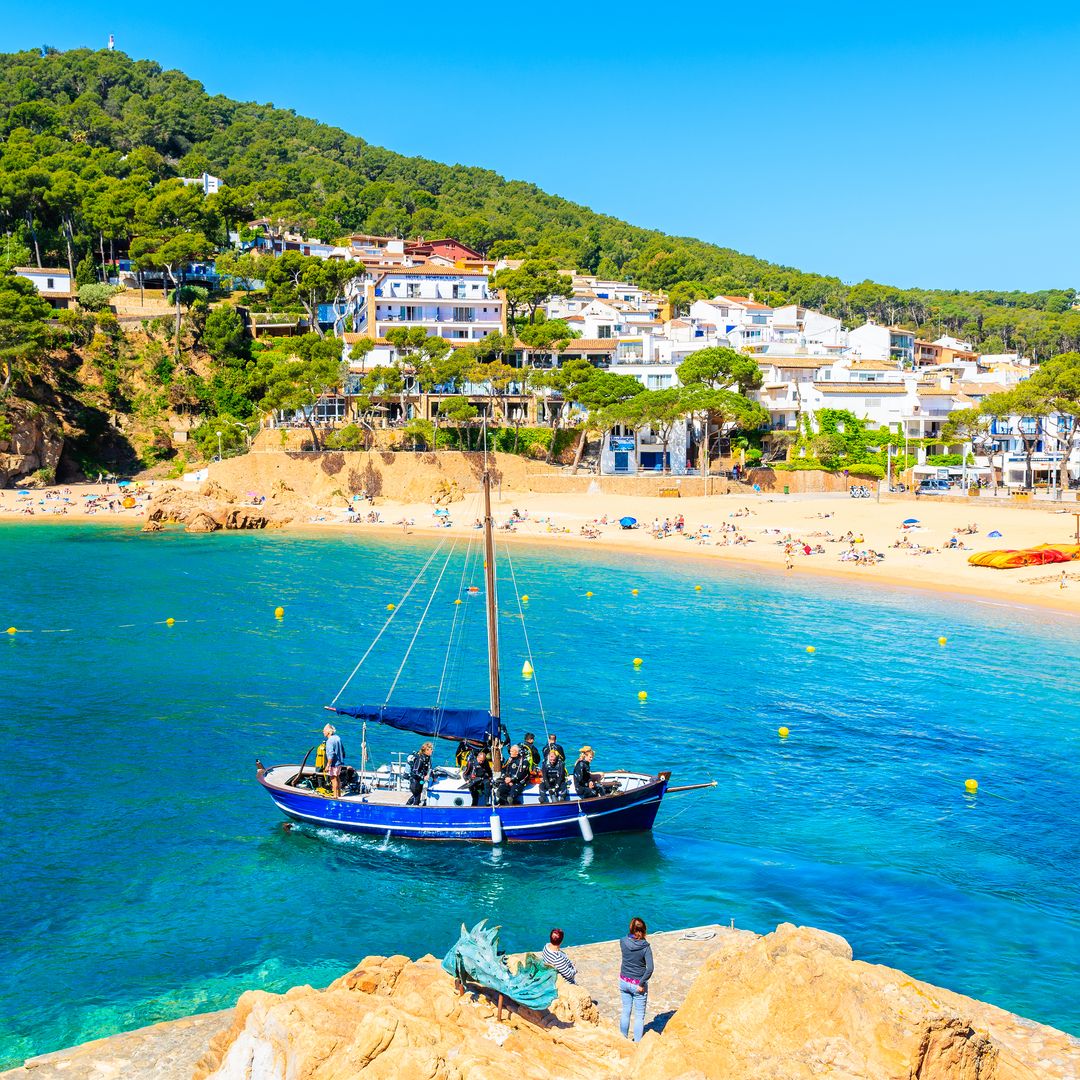 Playa de Tamariu, Costa Brava, Girona