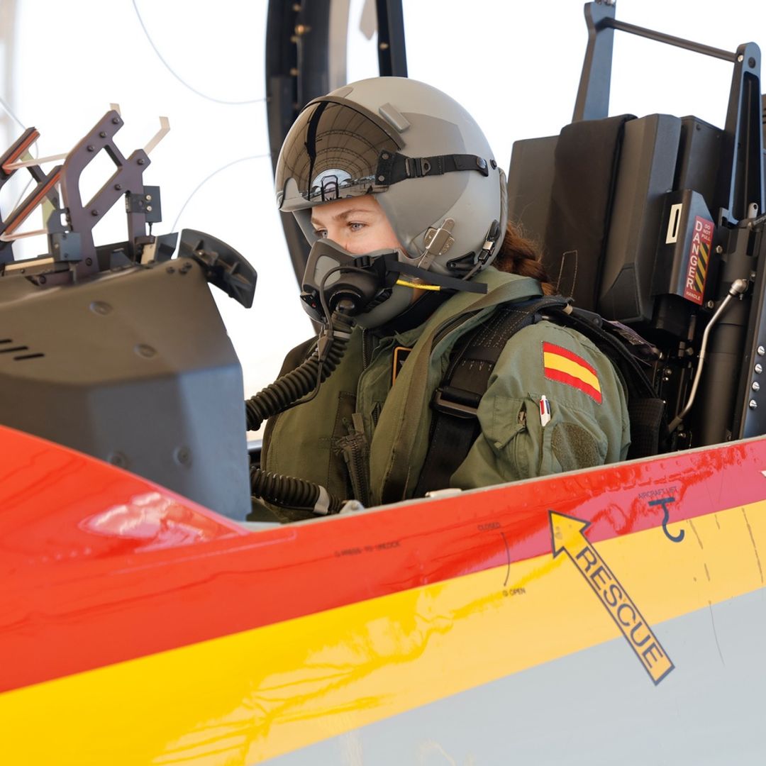 Las fotos de la princesa Leonor en su primer vuelo en solitario en la Academia del Aire de San Javier