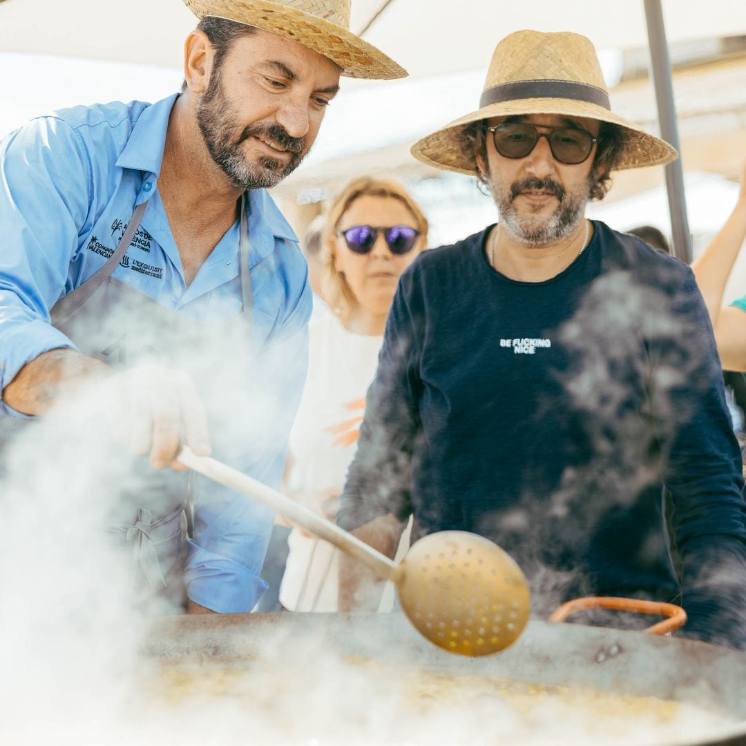 Arturo Valls presume de paella: "Está tan buena que he conseguido callar a Wyoming"