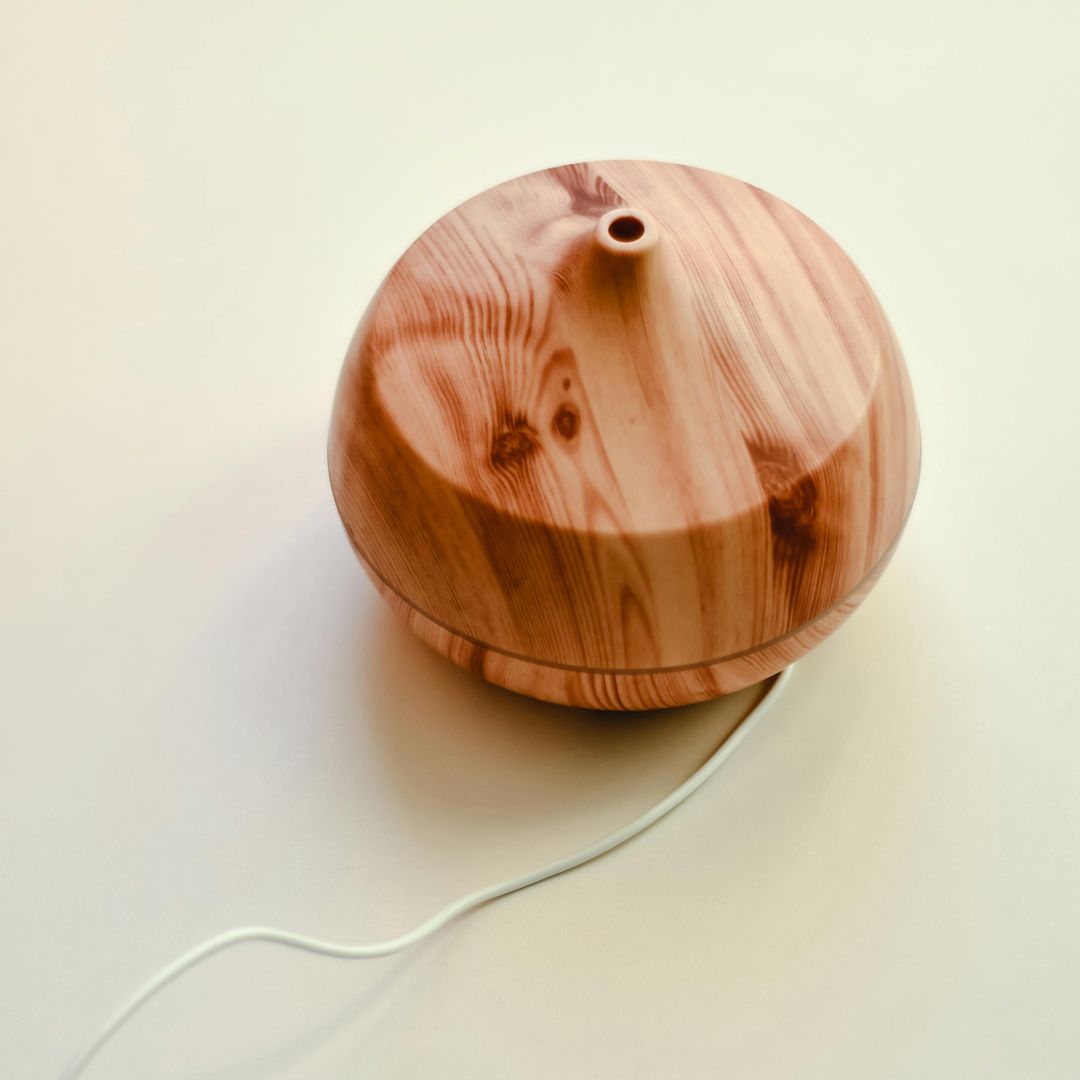 Casi invisible, totalmente eficaz: este es el difusor de aromas inalámbrico que uso en casa cuando no quiero que se vea