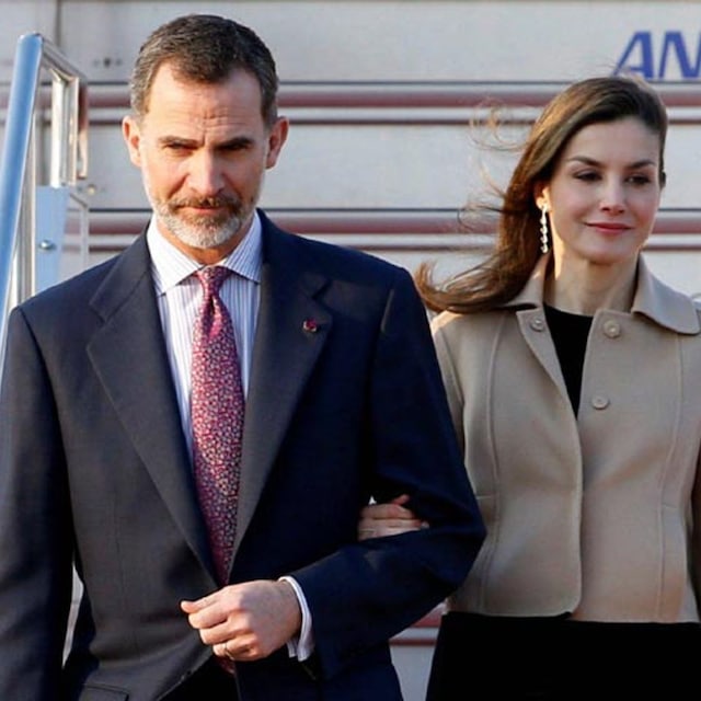 reina_letizia_japon_primer_look_2t