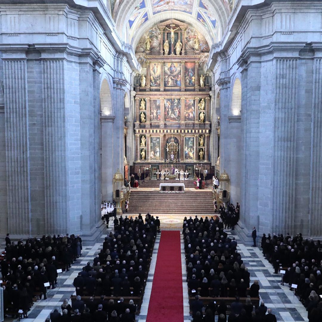 Los detalles de la misa en recuerdo de la infanta Pilar