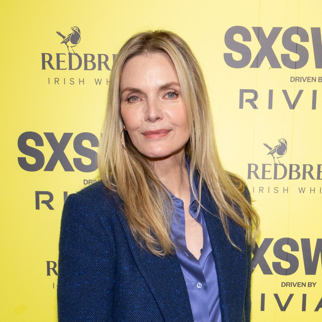 Michelle Pfeiffer se deja ver sin maquillaje para demostrar que no hay mejor tendencia que ir al natural