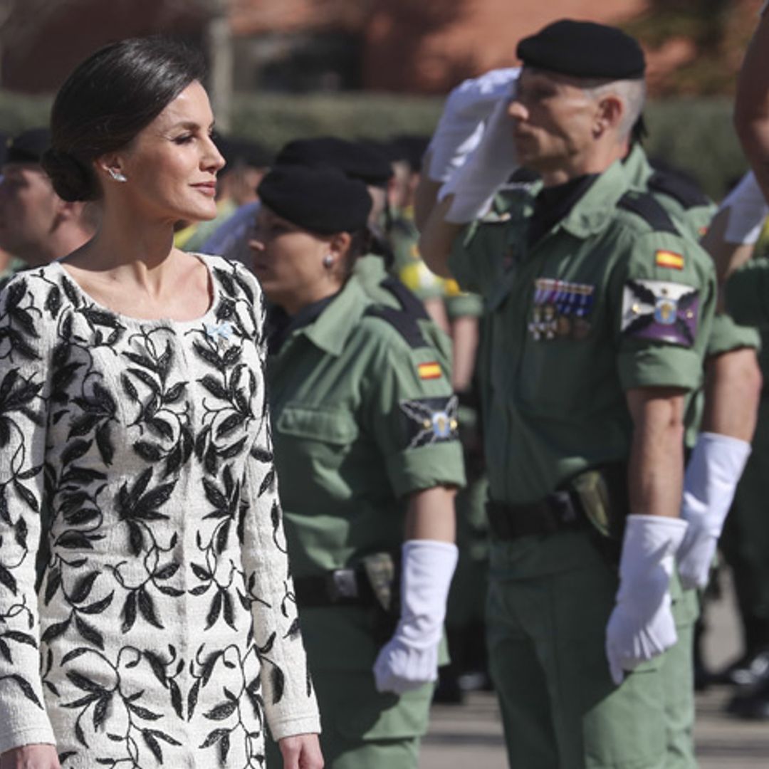 Doña Letizia culmina la semana presidiendo un acto militar en Paracuellos del Jarama