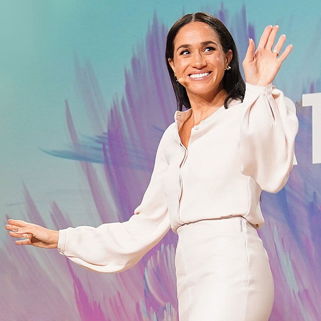 Meghan Markle, elegante y cañera en Washington con una nueva falda de cuero que enamoraría a la reina Letizia