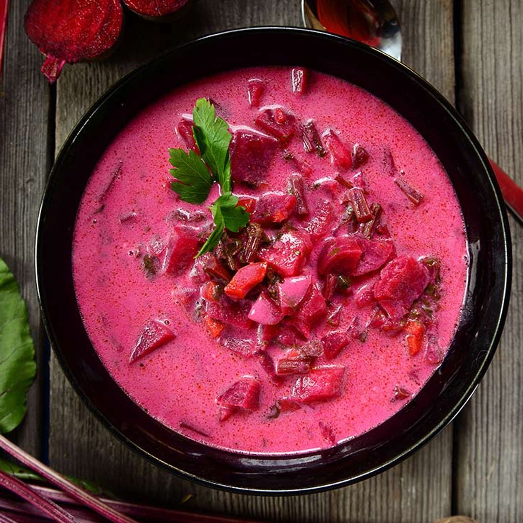 Sopa fría de remolacha y lombarda