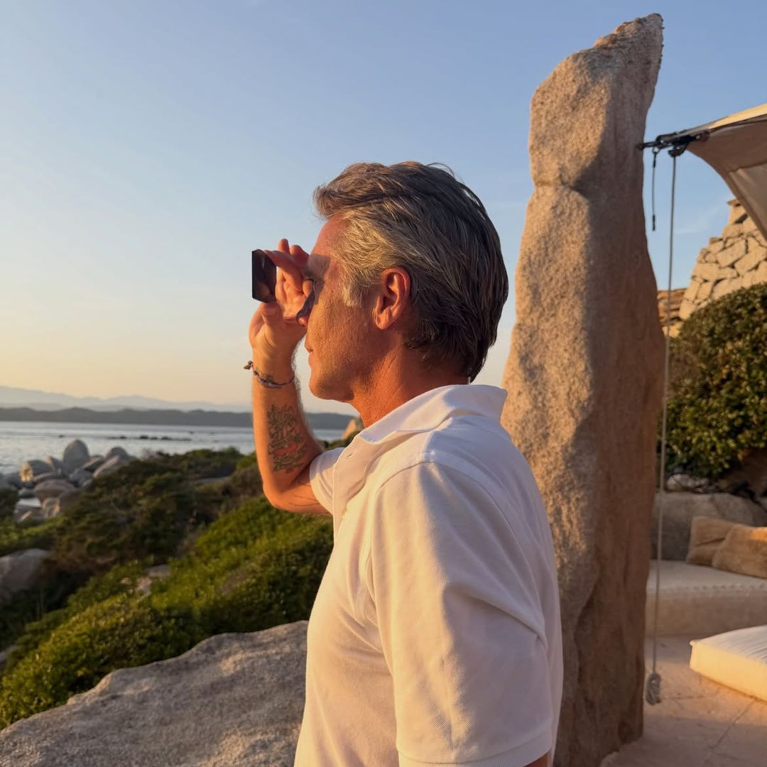 Manuel Filiberto de Saboya regresa a Isola di Cavallo para el eclipse: escenario de la pesadilla familiar y donde vende una casa de 18 millones de euros