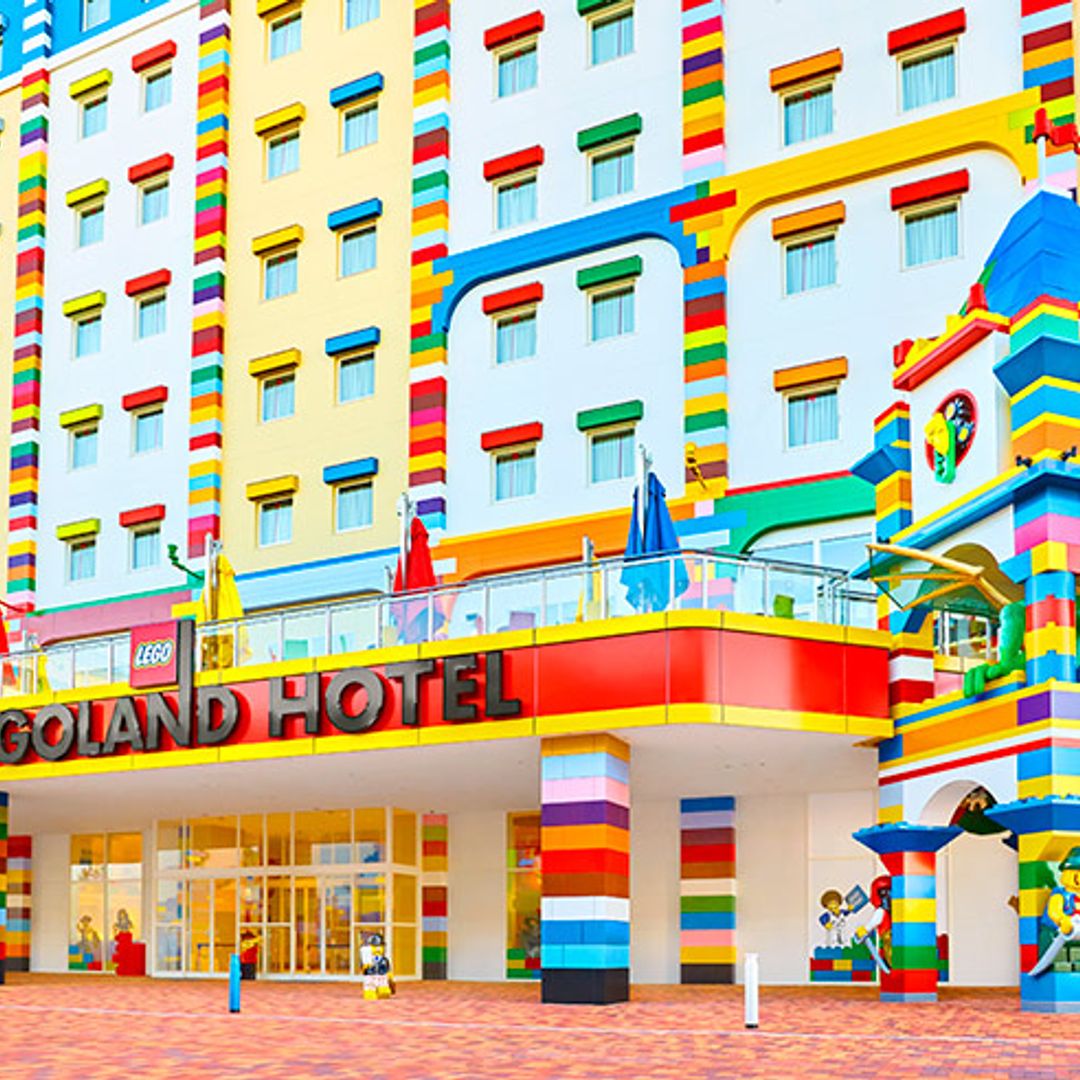 Robots, libros, monstruos… cinco hoteles temáticos para soñar en Japón