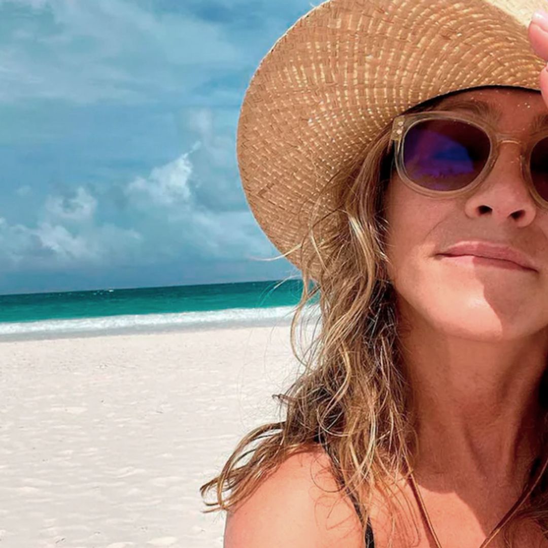 Chiara Ferragni, Eva Longoria o Jennifer Aniston: las estrellas se apuntan a las 'beach waves' más naturales