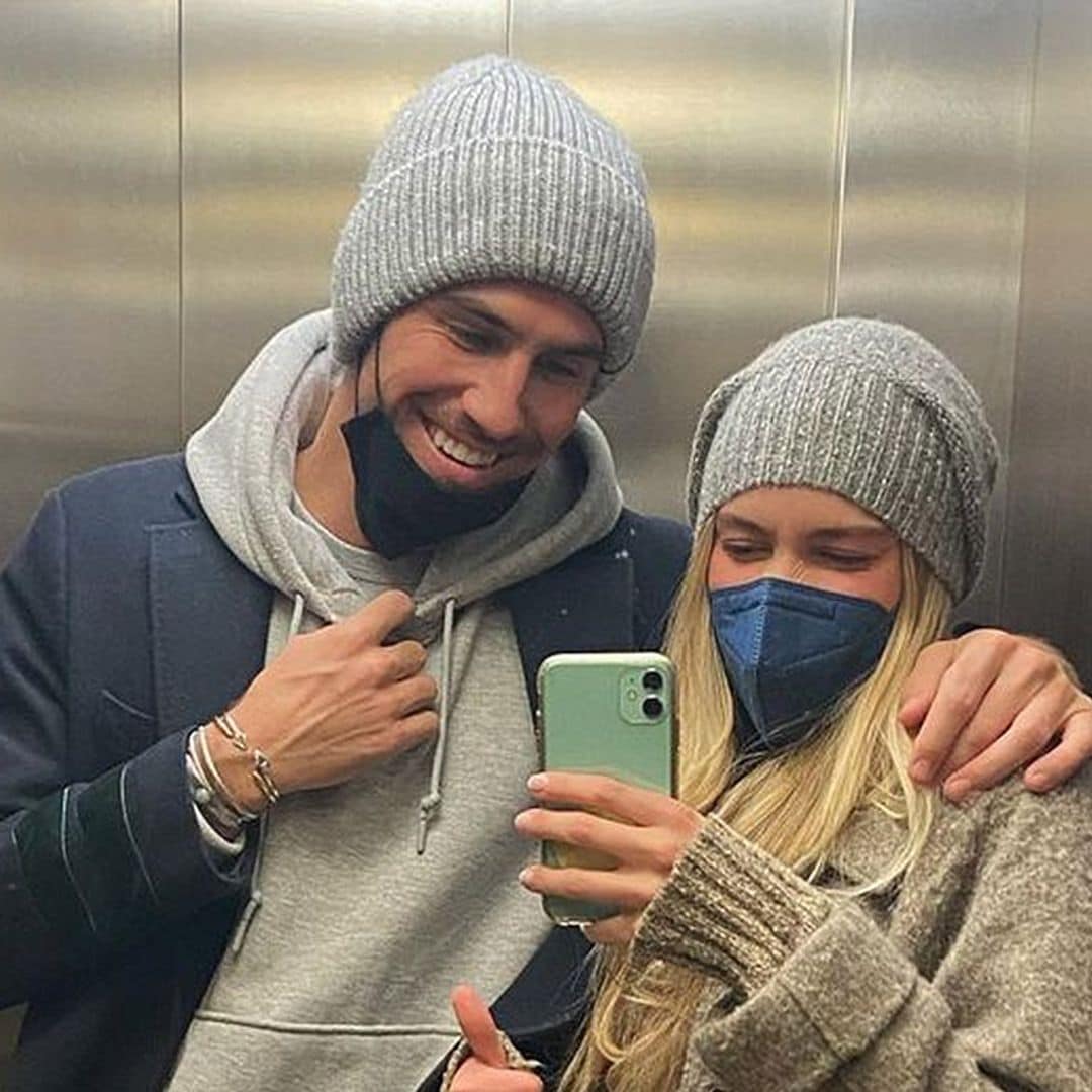 Recetas, clases de sueco, viajes... Daniela Figo felicita a Beltrán Lozano con el álbum de su romance