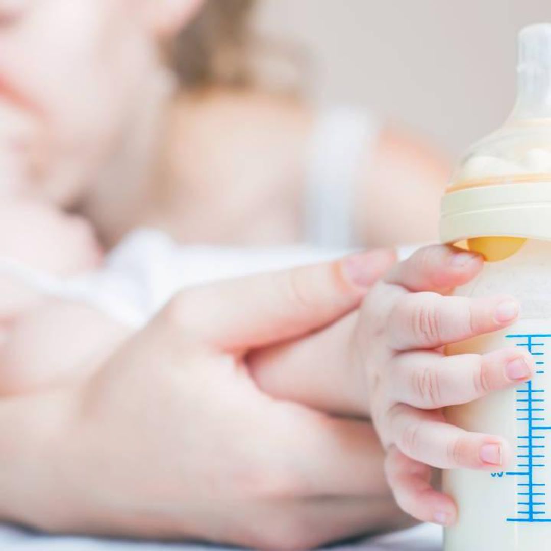 ¿Cuándo puedo dar leche de vaca a mi bebé?