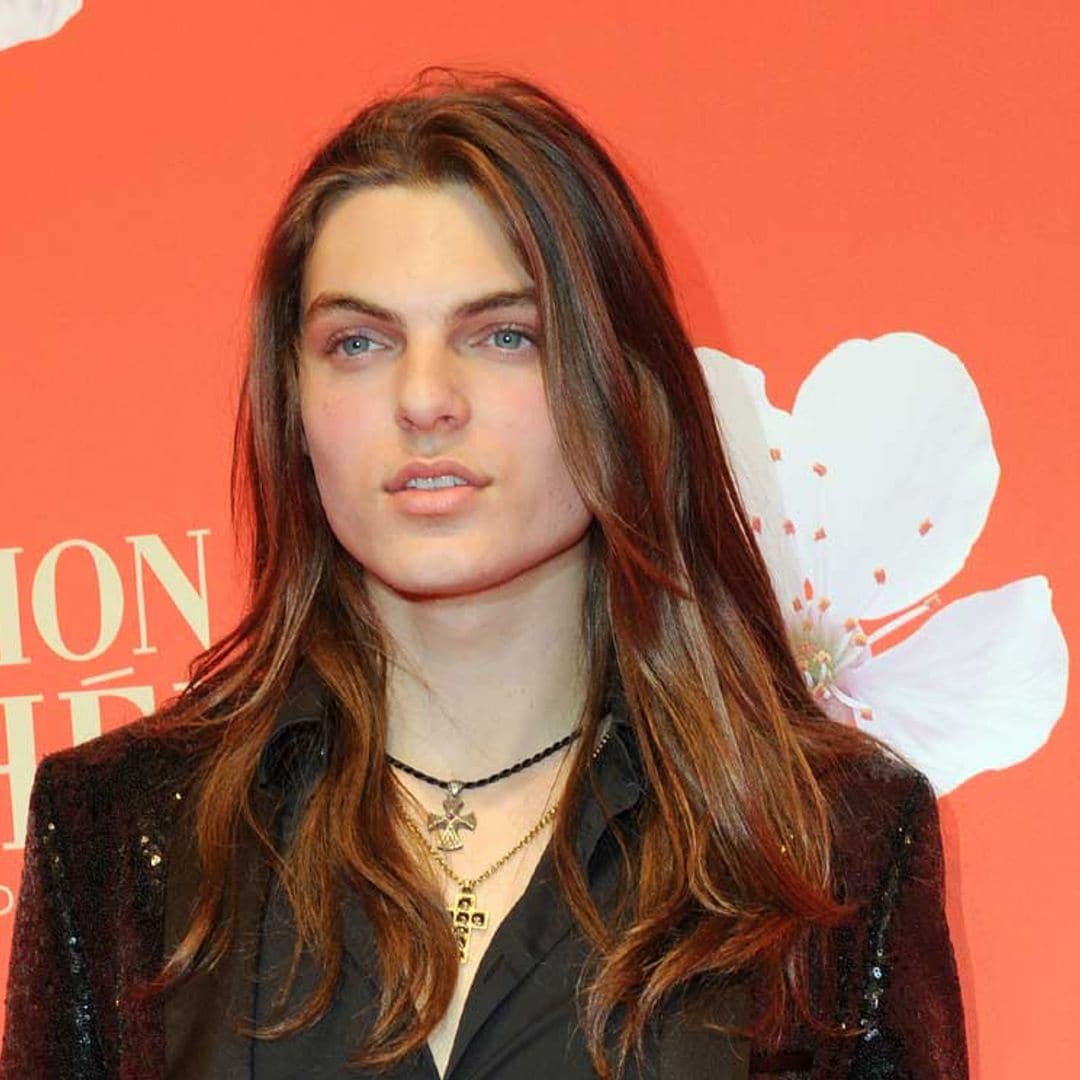 Damian Hurley, un nuevo millonario con estilo propio