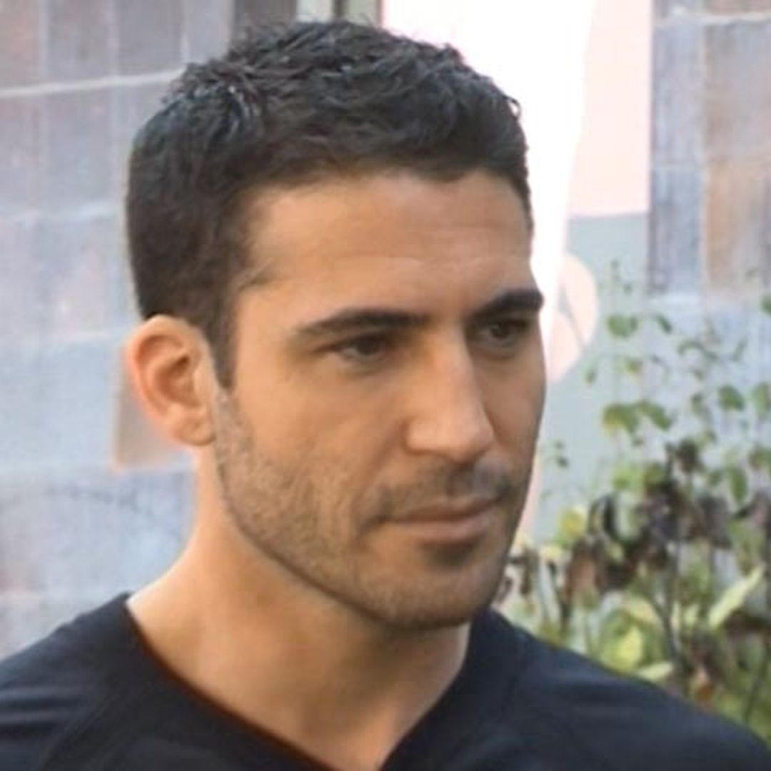 Miguel Ángel Silvestre comenta sus fotos con Georgina Rodríguez, que se pueden ver en ¡HOLA!