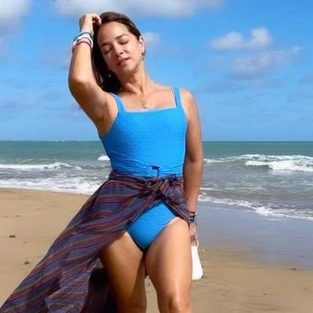 Adamari López recibe el año luciendo cuerpazo en su natal Puerto Rico