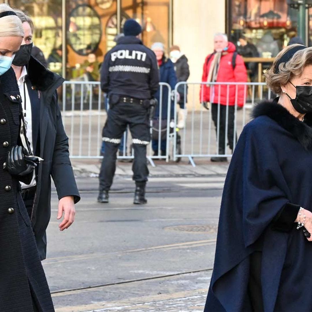 Sonia y Mette- Marit de Noruega acuden al homenaje de una activista LGTBI