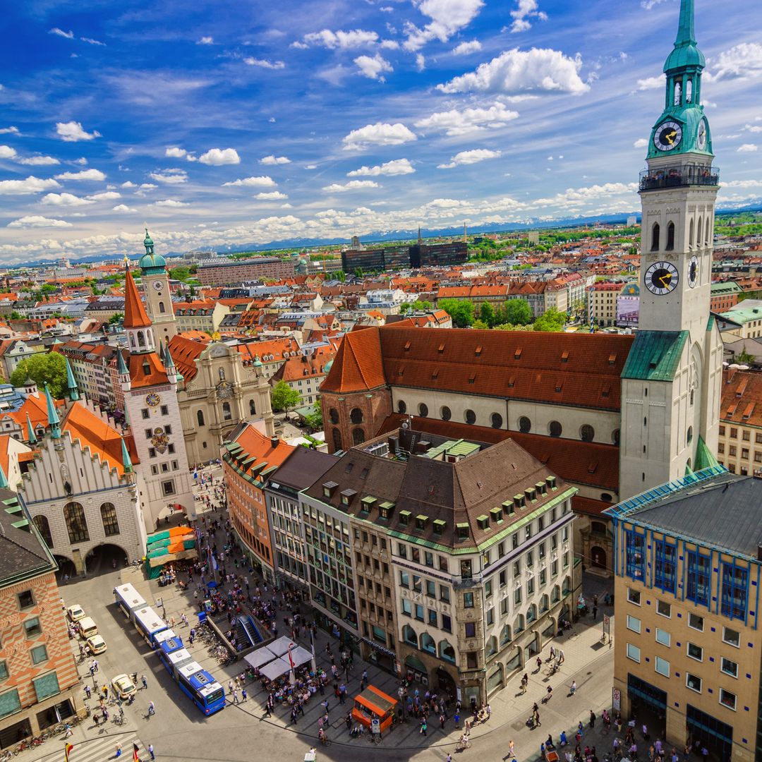 Conoce Múnich desde todas sus perspectivas: realeza bávara, brindis con cerveza y surf en la ciudad