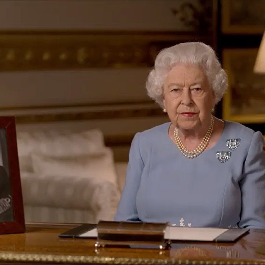Isabel II emula a su padre 75 años después: así ha sido el discurso para recordar el fin de la guerra
