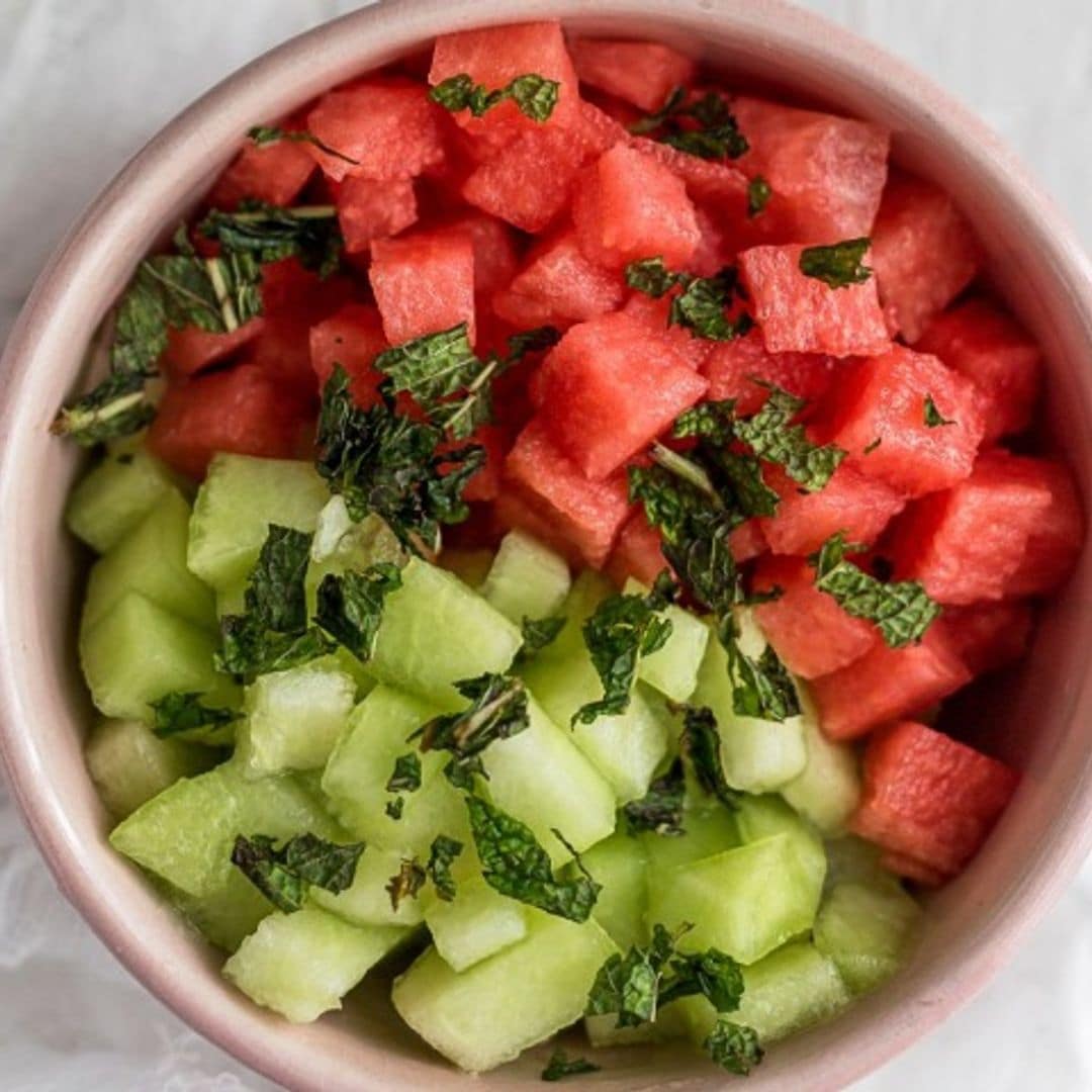 Daditos de sandía y melón helados