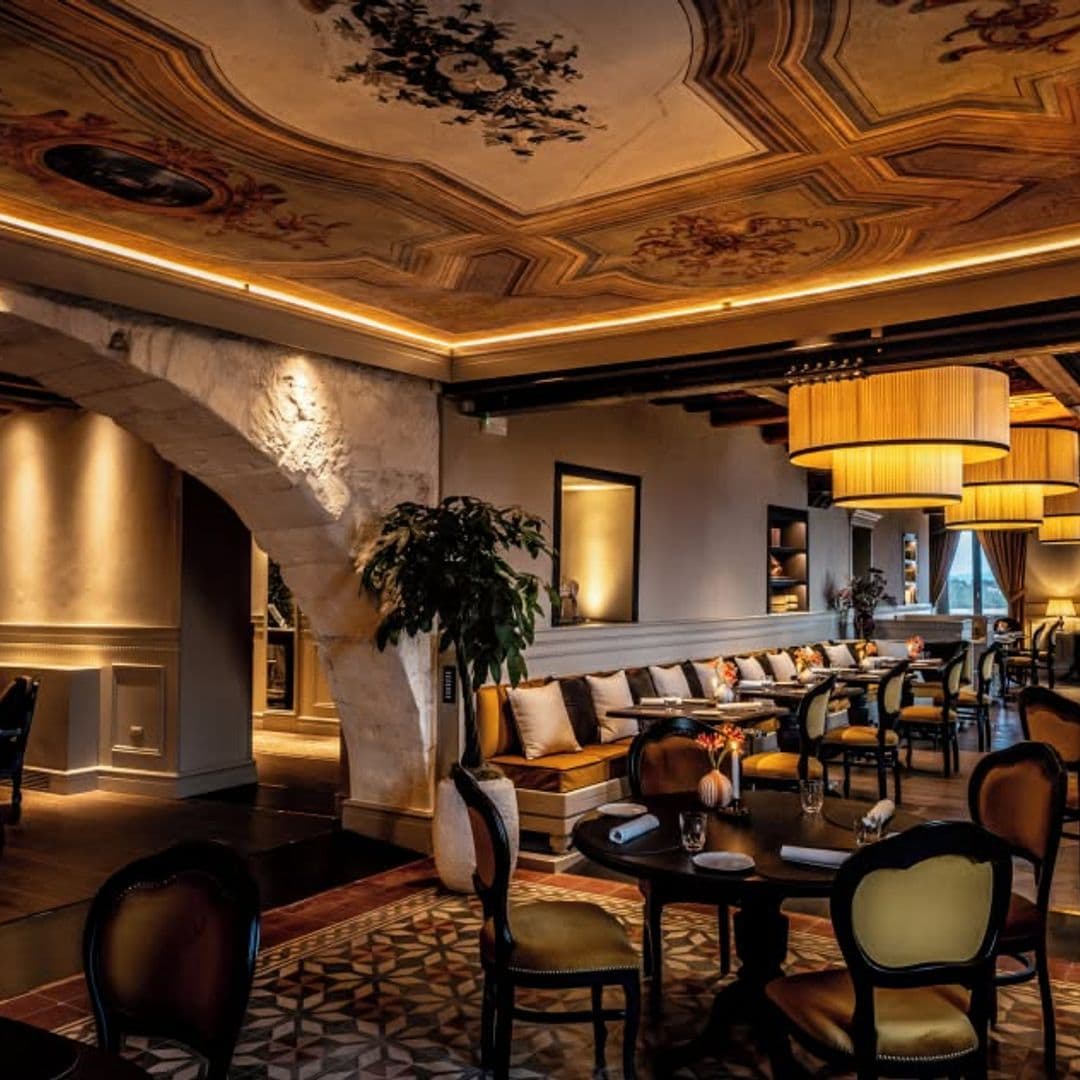 Restaurante del hotel Palazzo Boyl, un espectacular hotel de lujo en Cagliari, la capital de Cerdeña