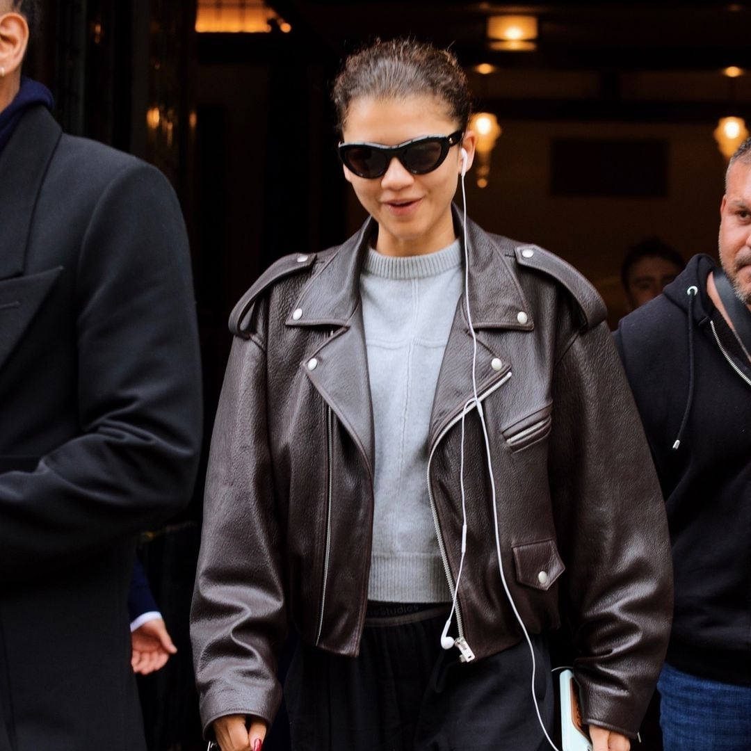 Zendaya sorprende con su 'street style' tras deslumbrar en la Met Gala 