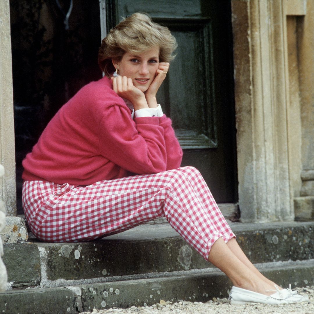 De Diana de Gales a Sassa de Osma: la historia del estampado preferido de las aristócratas y 'royals' más románticas