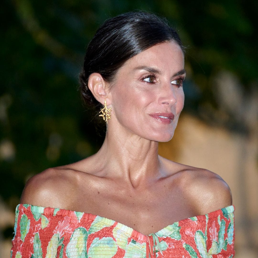 Las 8 claves de estilo infalibles de la reina Letizia para el verano