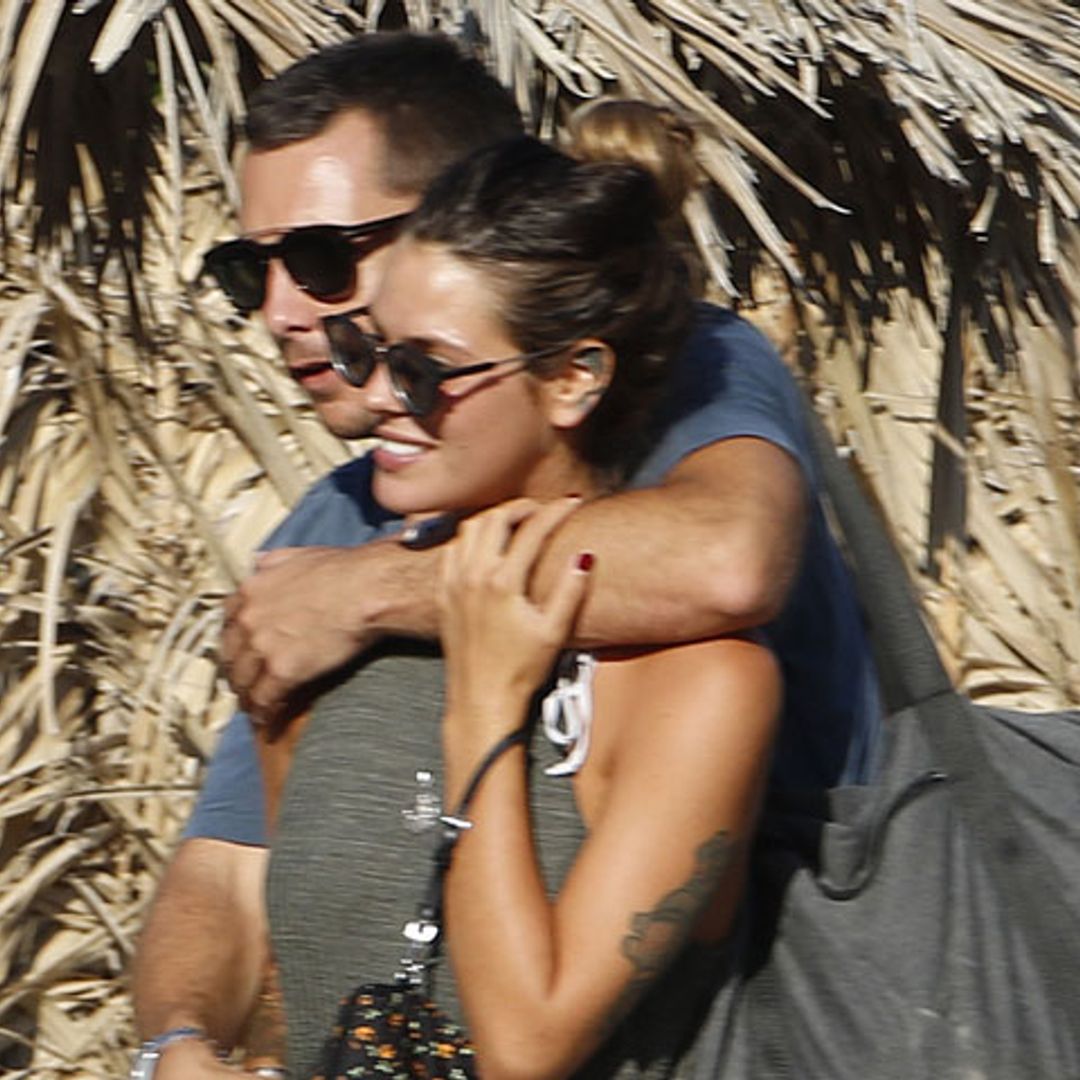 De Ibiza a Bali: Así son las románticas vacaciones de Laura M. Flores con su novio Benji Aparicio