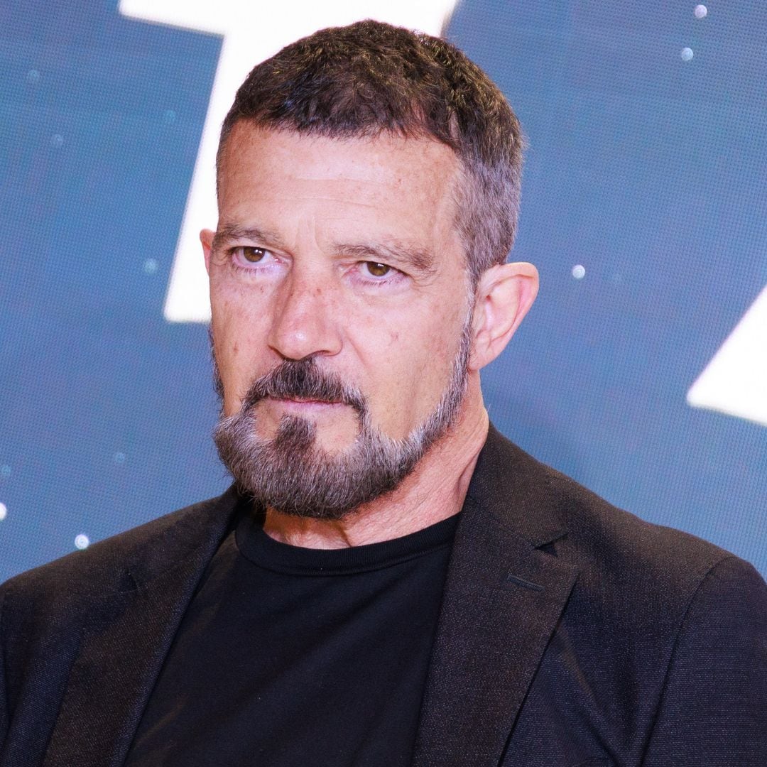 Antonio Banderas se despide de Mario Vargas Llosa: 'Un día negro para la literatura...'
