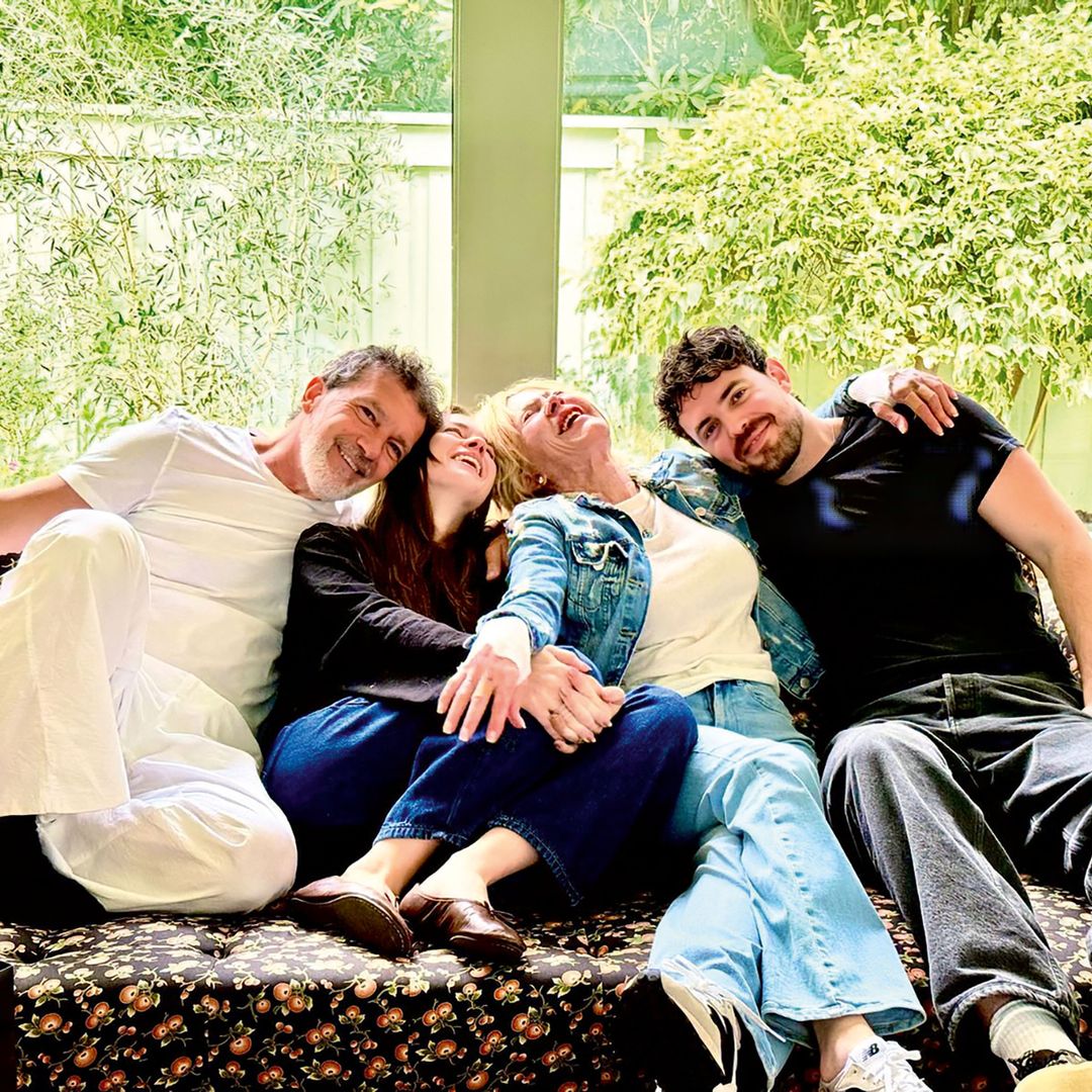 La familia Banderas en una entrañable fotografía