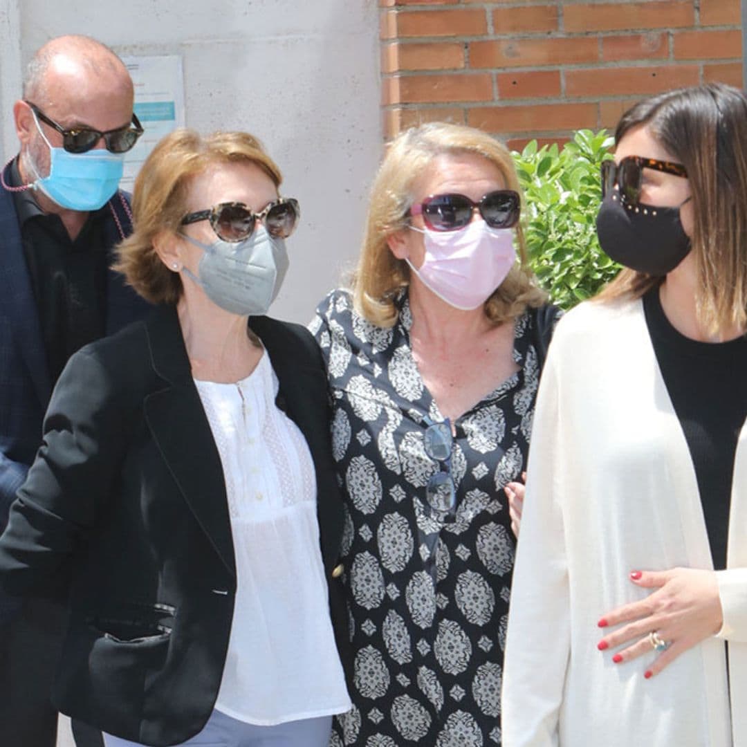 La familia de Mila Ximénez la despide en una íntima ceremonia