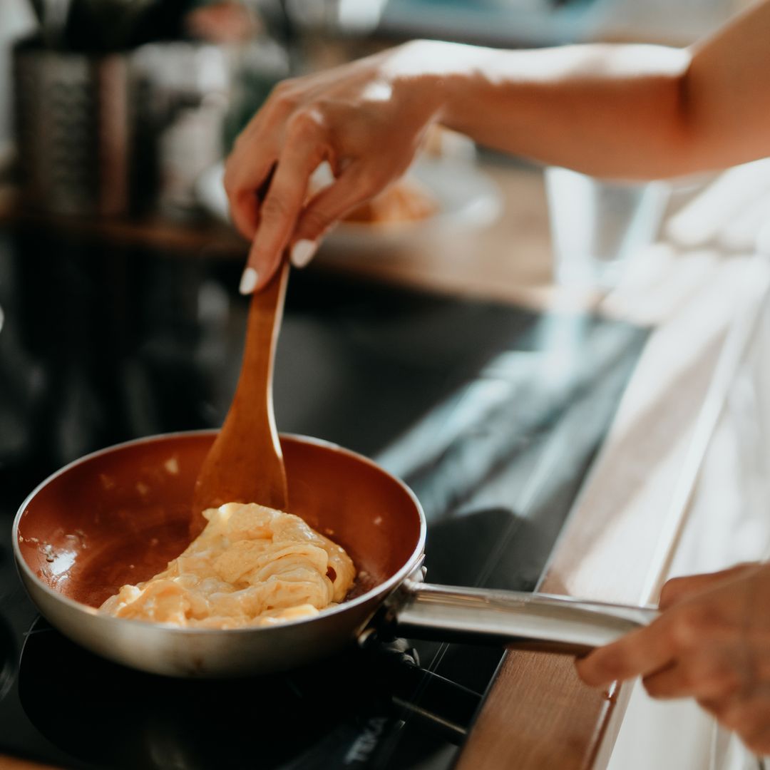 Esta es la sartén sin antiadherente que demuestra que se puede cocinar muy bien con acero inoxidable